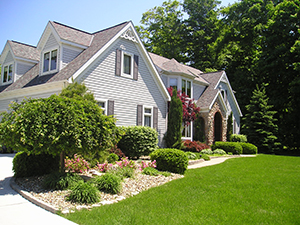 Landscapers and Lawncare Services in Maumee, OH